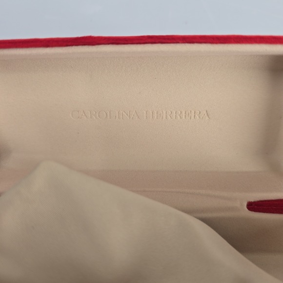 Carolina Herrera Red Velvet Eyeglass Case with Microfiber Cloth - Picture 4 of 6